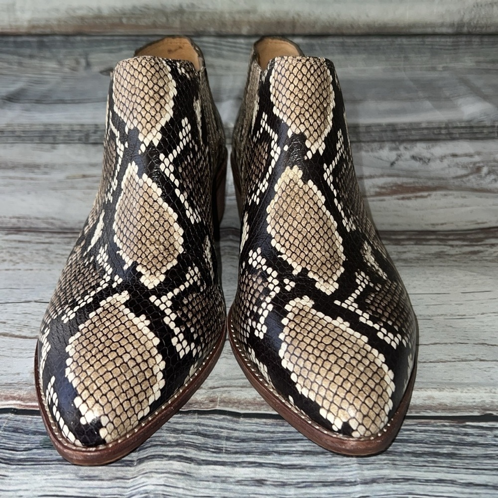 Madewell Black and Cream Snake Pattern Booties